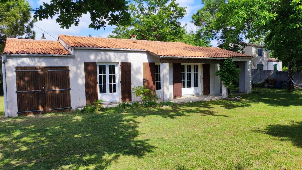 Maison A 8 Min A Pied De La Plage Avec Jardin Clos Et Ombrage Saint-Georges-d'Oleron Exteriér fotografie